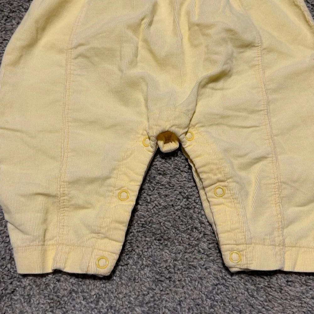 VTG Disney Pooh Baby Corduroy Baggy Romper Yellow 6-9 Months Embroidered